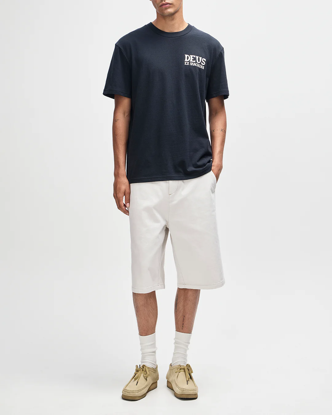 Chinook Tee - Black - Image 5