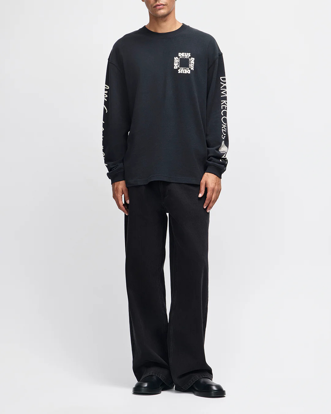 Defacto Ls Tee - Black - Image 9