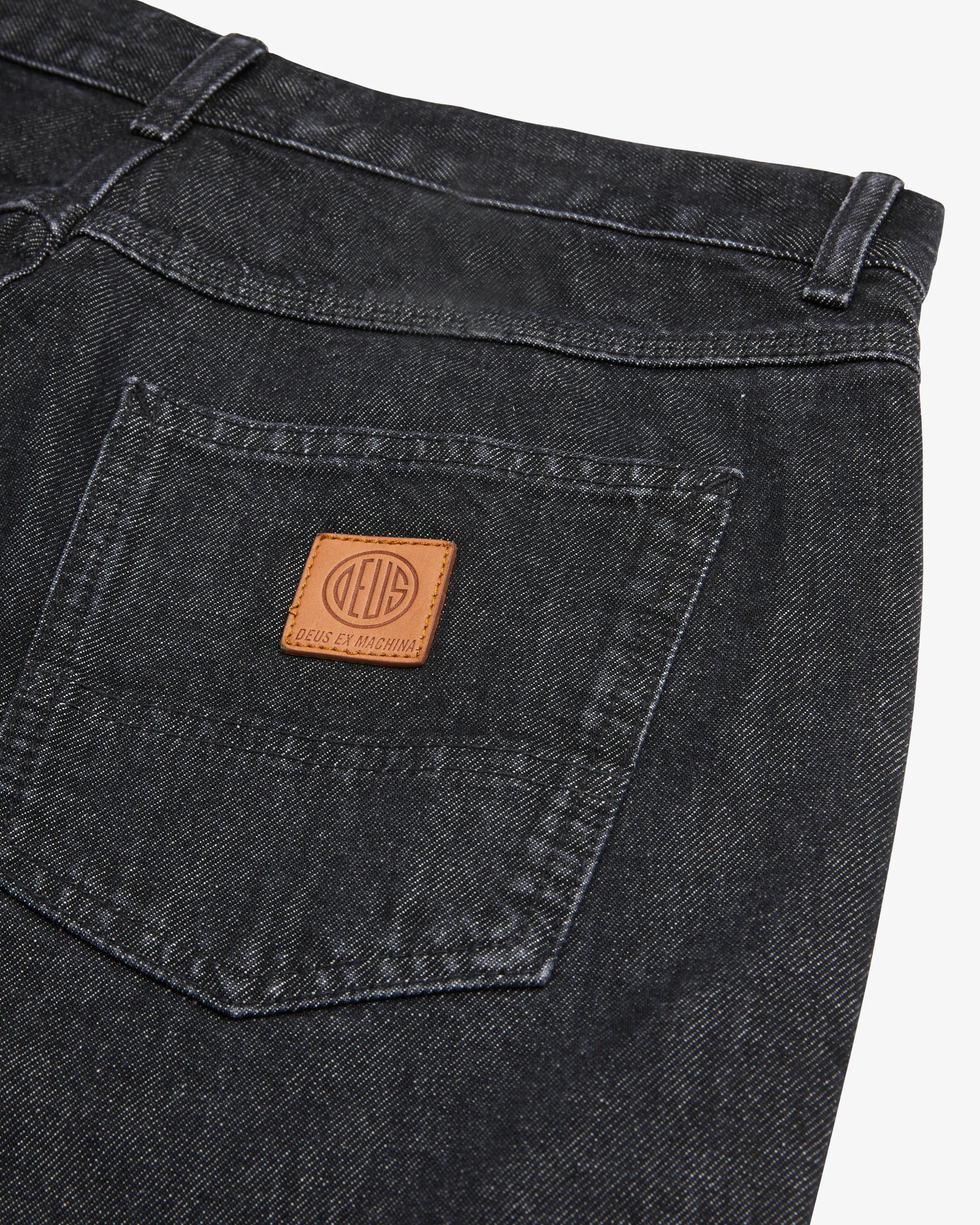 Dixon Tapered Jean - Washed Black - Image 4