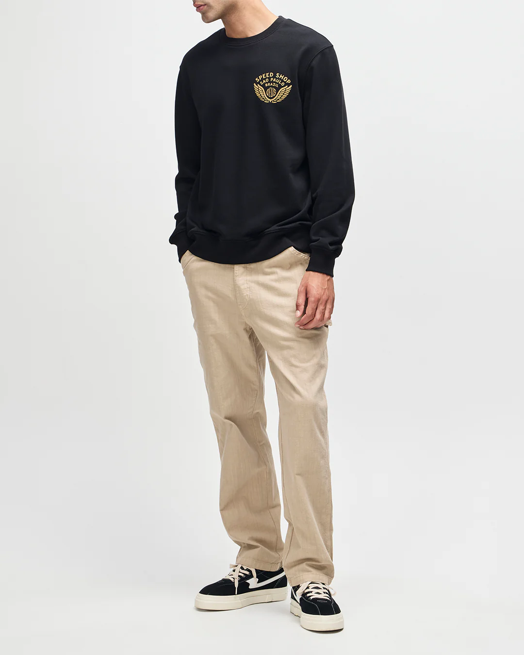 Munificence Crew - Black - Image 9