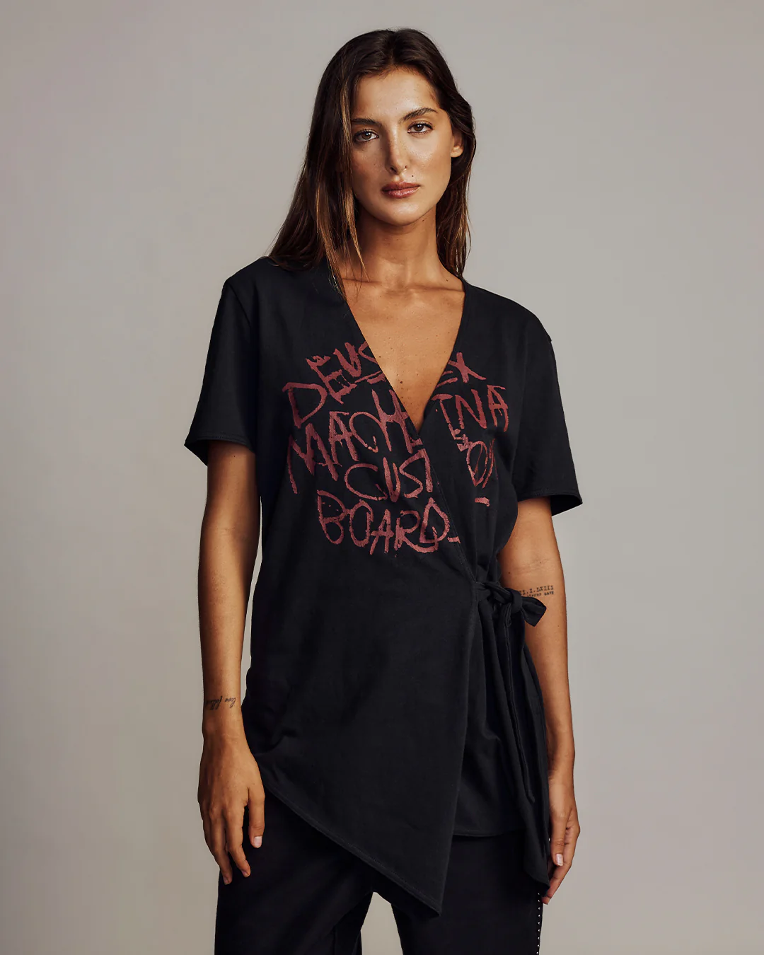 Rogue Wrap Tee - Black