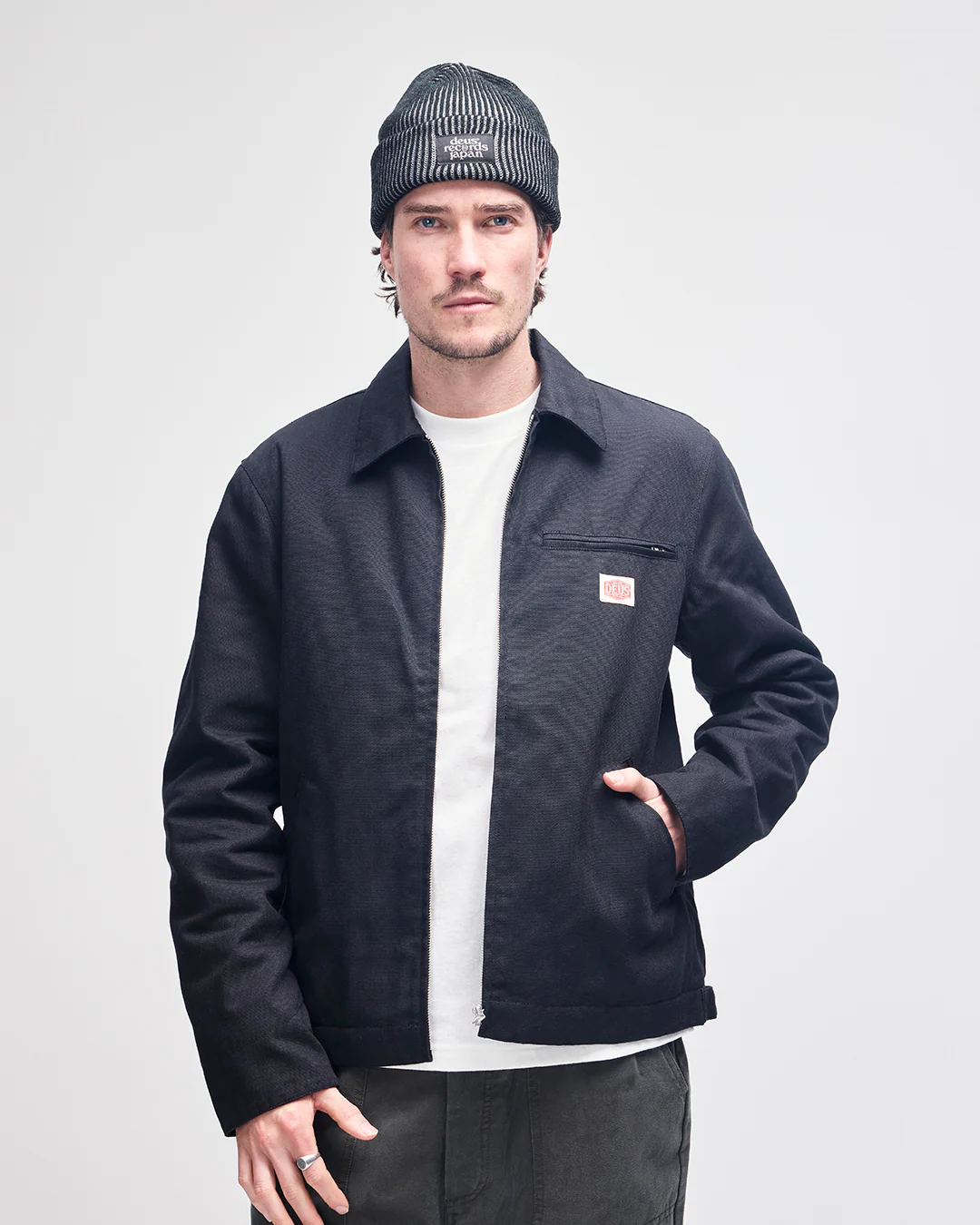 Strata Beanie - Anthracite - Image 5