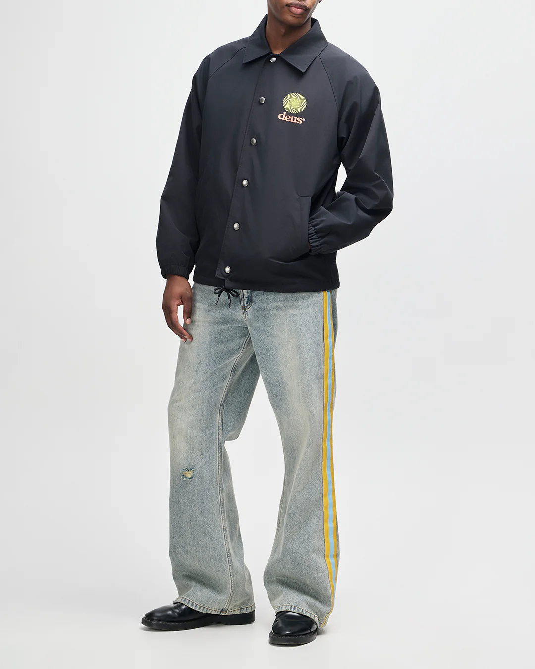 Strata Coach Jacket - Black - Image 5