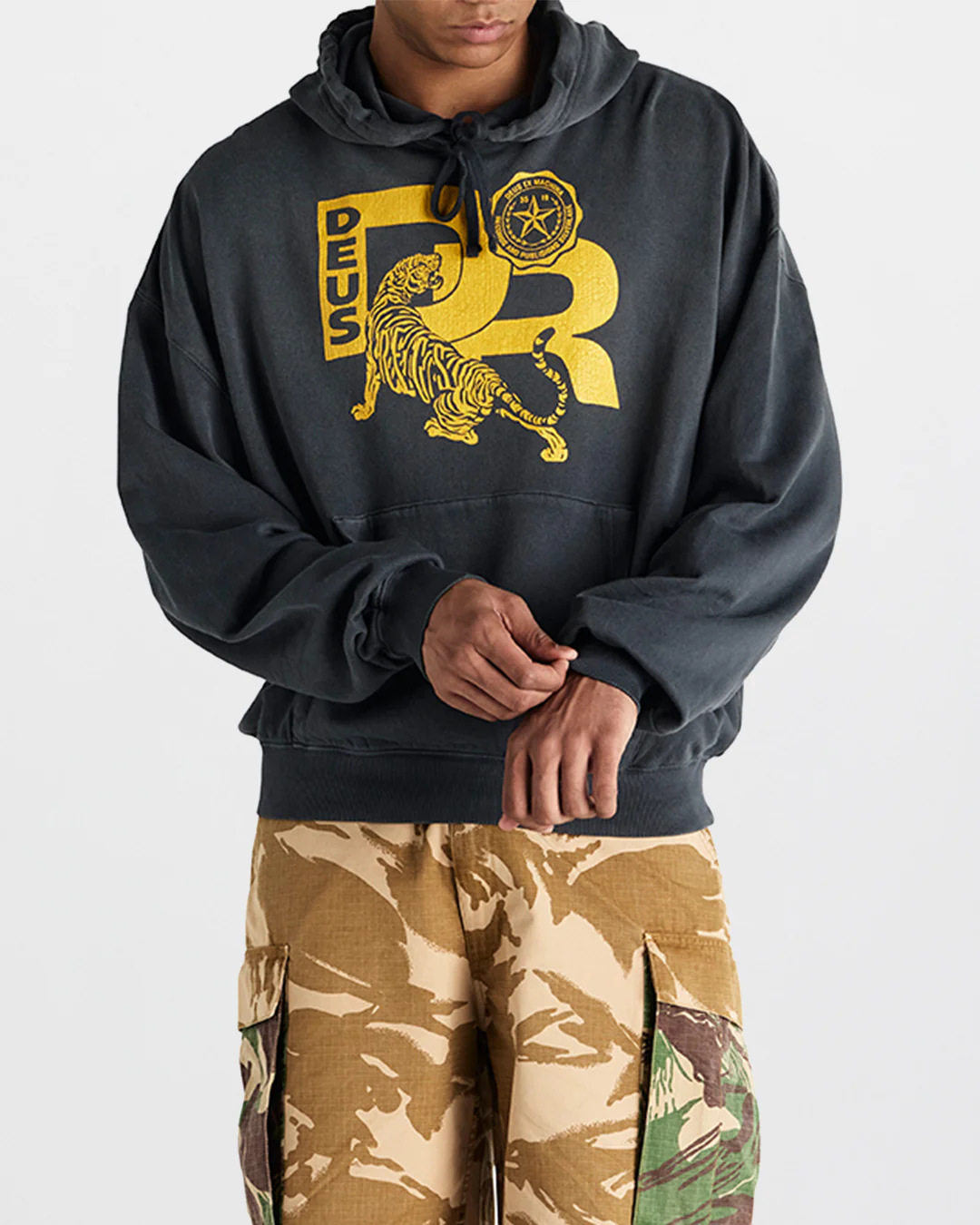 Strong Arm Hoodie - Anthracite