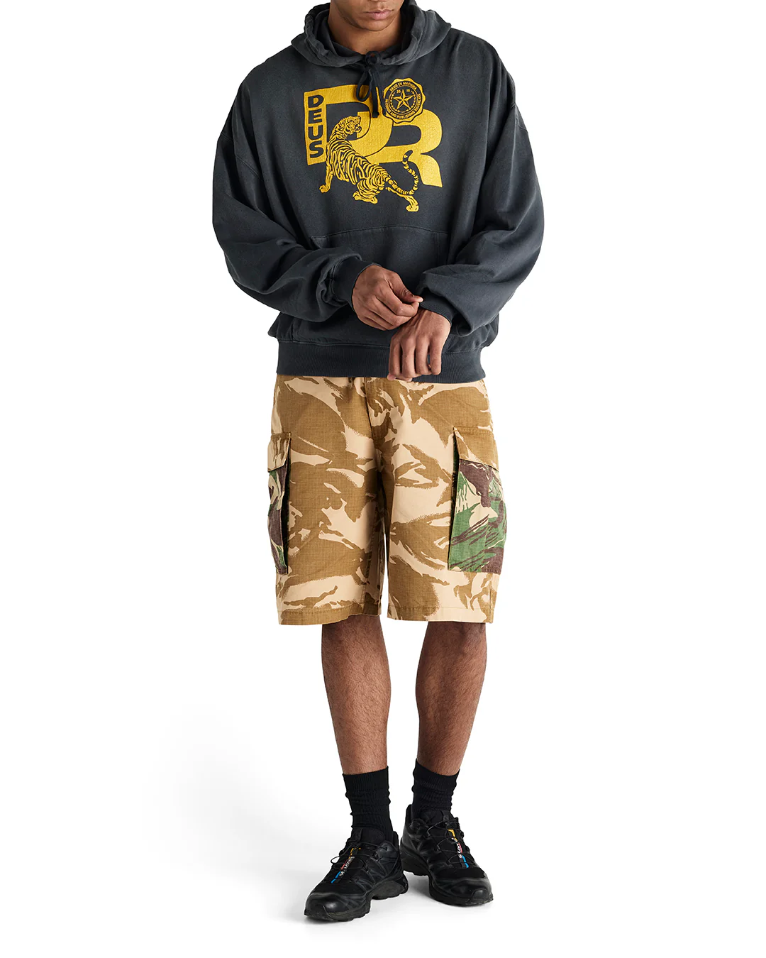Strong Arm Hoodie - Anthracite - Image 5