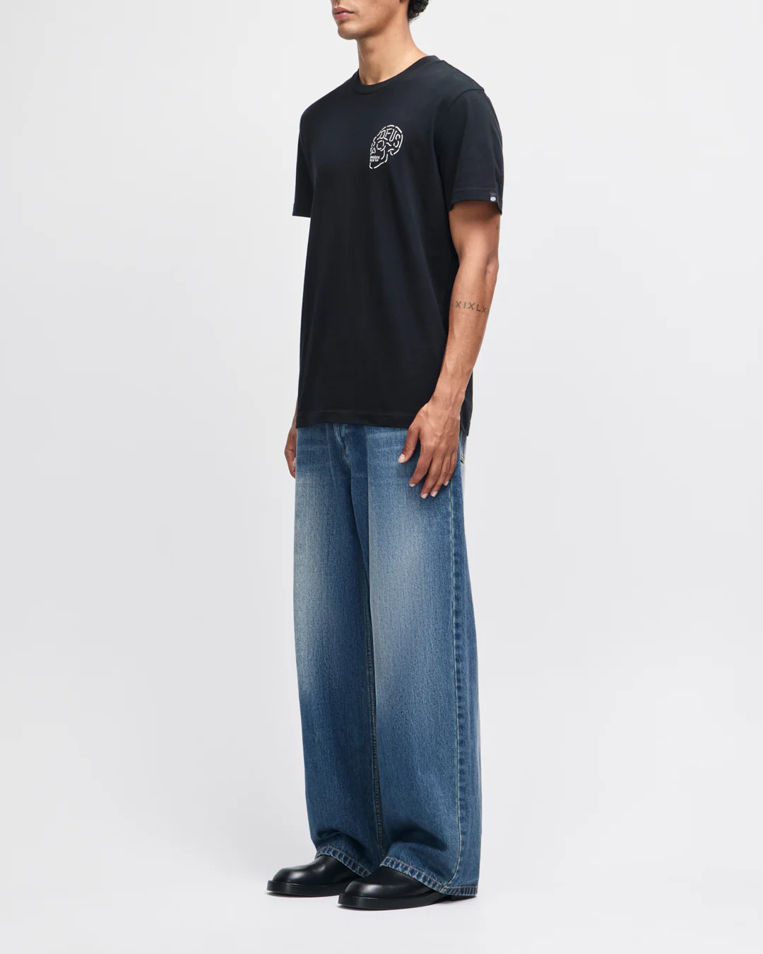 Venice Skull Tee - Black - Image 10