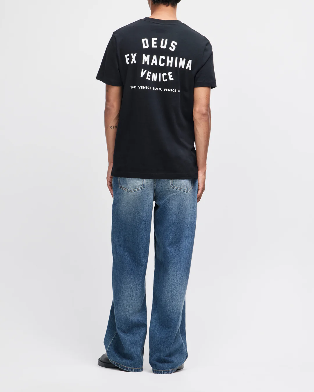 Venice Skull Tee - Black - Image 6